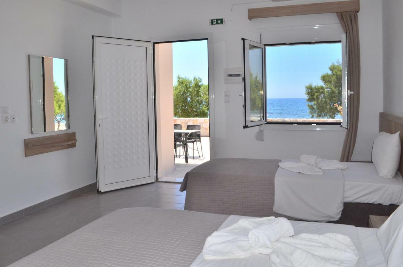 Votsalo Studios & Apartment Frangocastelo Екстер'єр фото